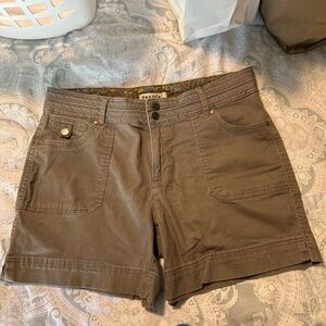 Dakota Blue high rise shorts. 14